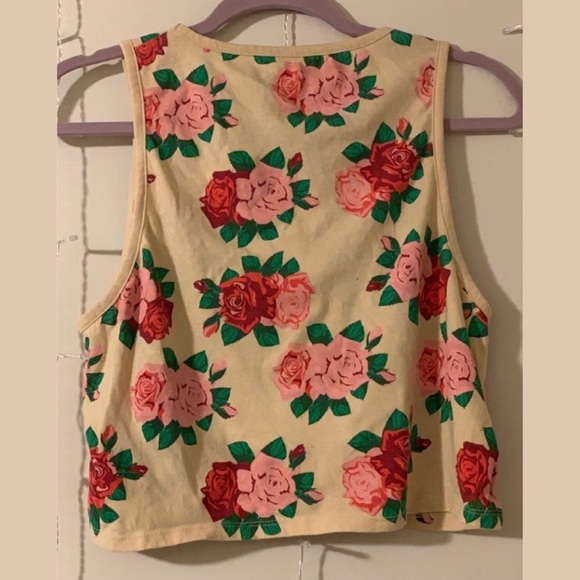 Disney (Forever21) | Cropped Tank Top - Picture 2 of 8